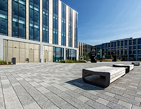 Internation Bus Park China Granite Paver