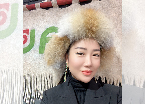 Susan — As Reported by a Leading Chinese Media: The Chinese Woman Received by a Foreign President, Mining on the Pamir Plateau